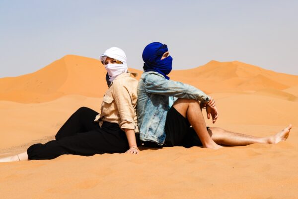 Sahara – największa gorąca pustynia na świecie. A na niej Blondynka. Dlaczego? I dlaczego było doskonale?