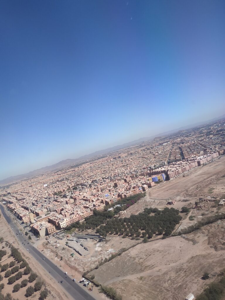 widok z samolotu na marrakesz