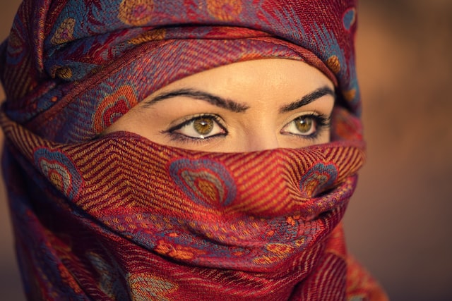 Oczy arabskiej kobiety