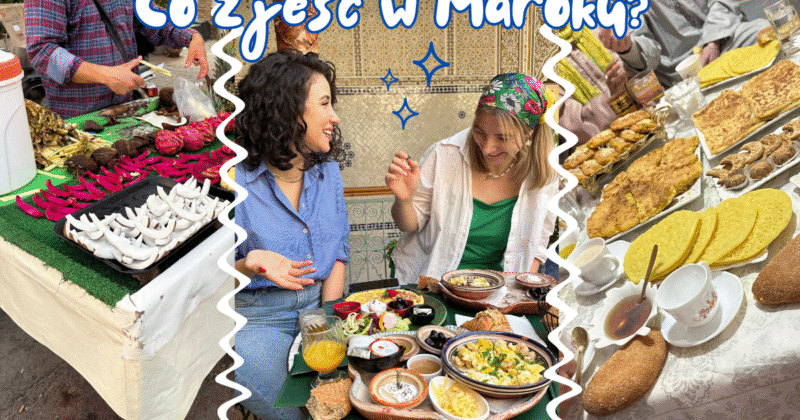 stragan, kuchnia marokańska, kobiety jedzą w riadzie w Maroku